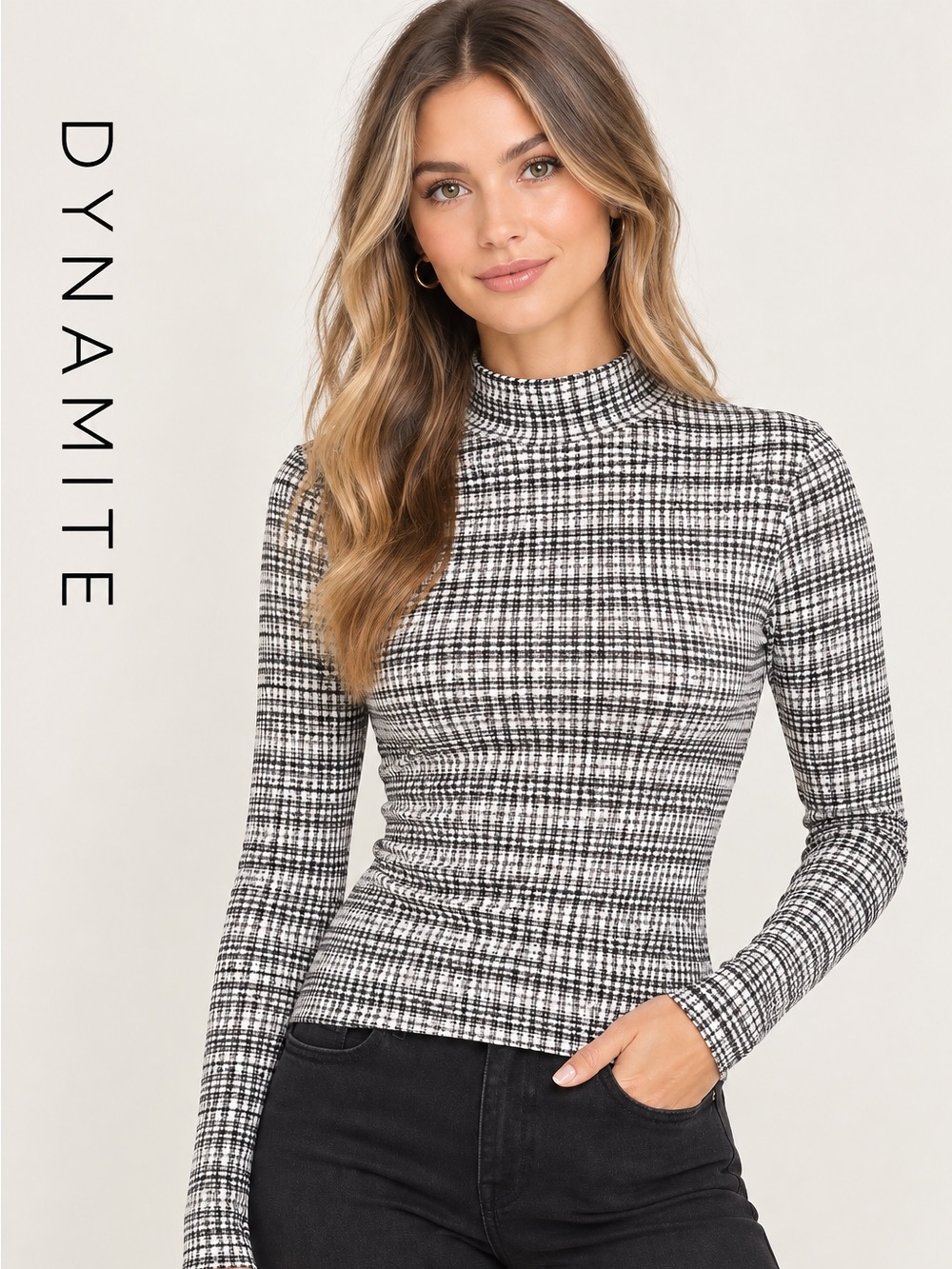 Dynamite Black & White Mock Neck Long Sleeve Top